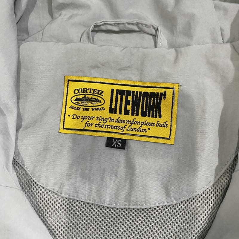 Jaqueta Corta Vento Corteiz gray - HYPER LIST