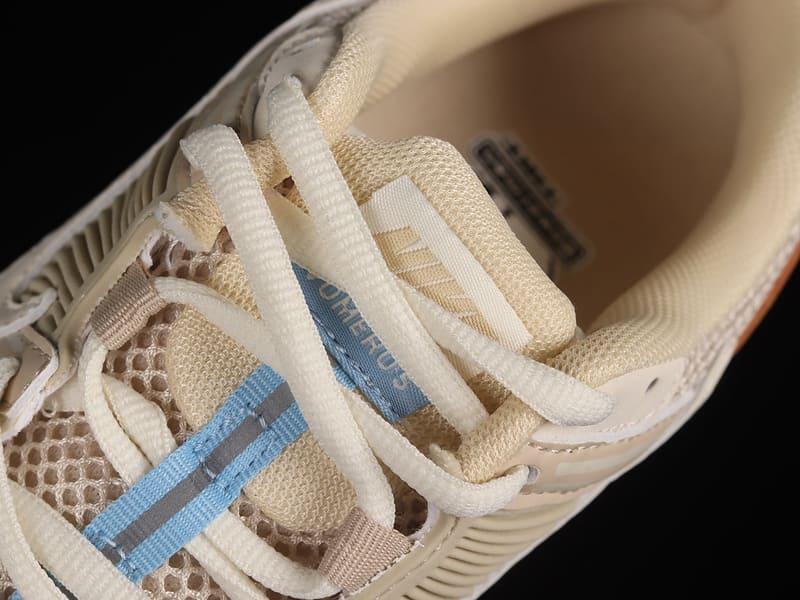 Nike Zoom Vomero 5 Oatmeal - HYPER LIST
