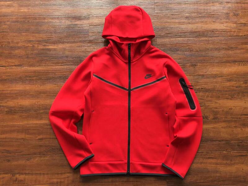 Conjunto Nike Tech Fleece Vermelho - HYPER LIST