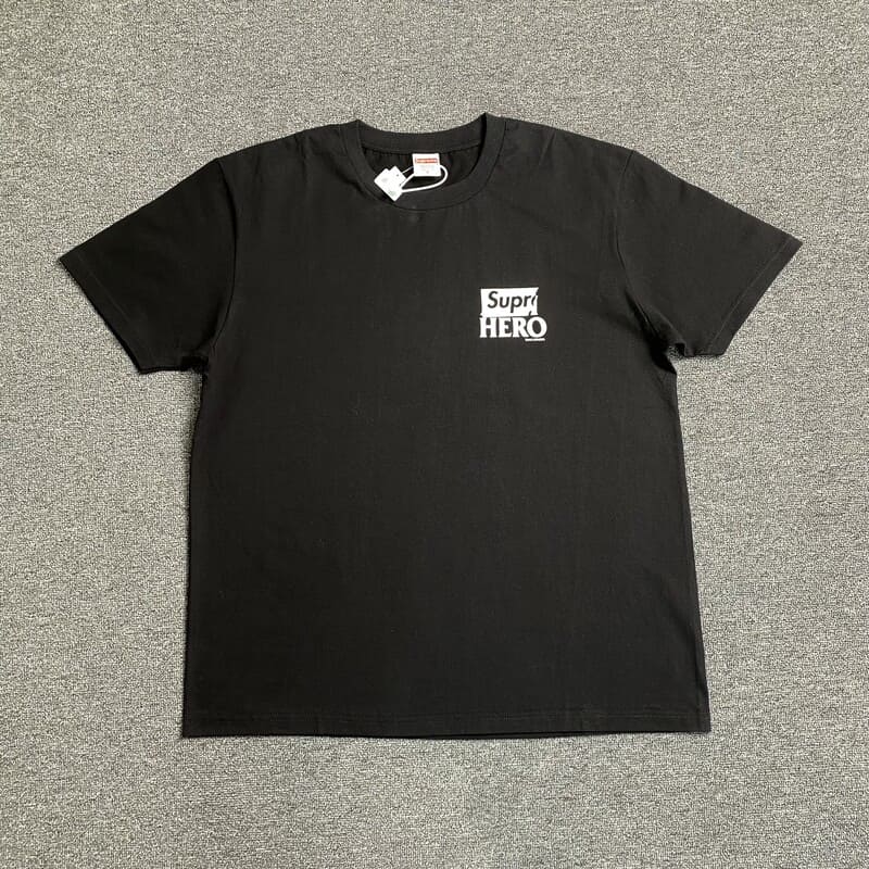 Camiseta Supreme ANTIHERO Dog - HYPER LIST