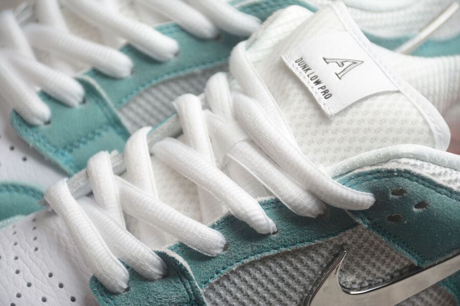 April Skateboards x Nike SB Dunk Low Turbo Green - HYPER LIST