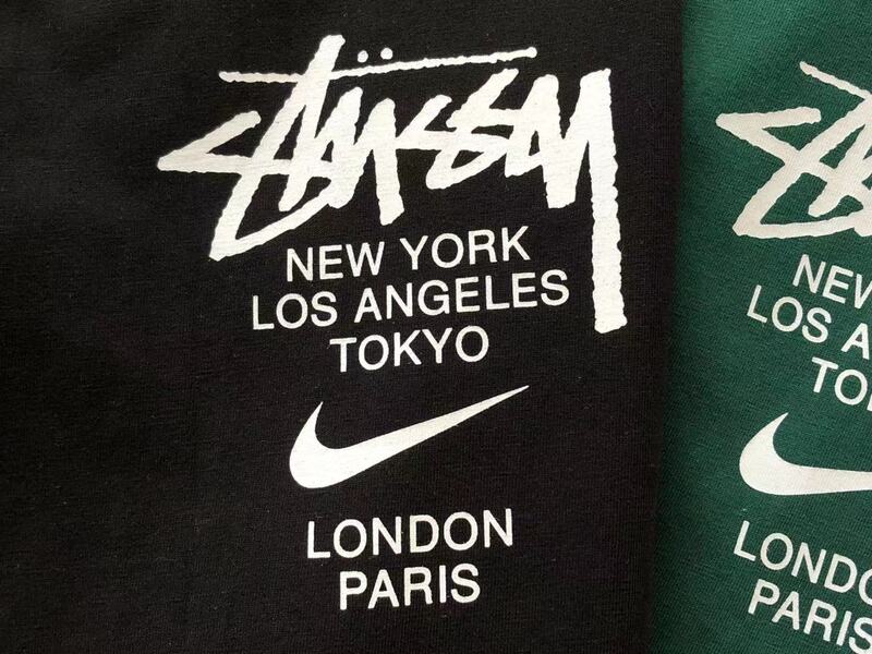 Camiseta Nike x Stussy - HYPER LIST