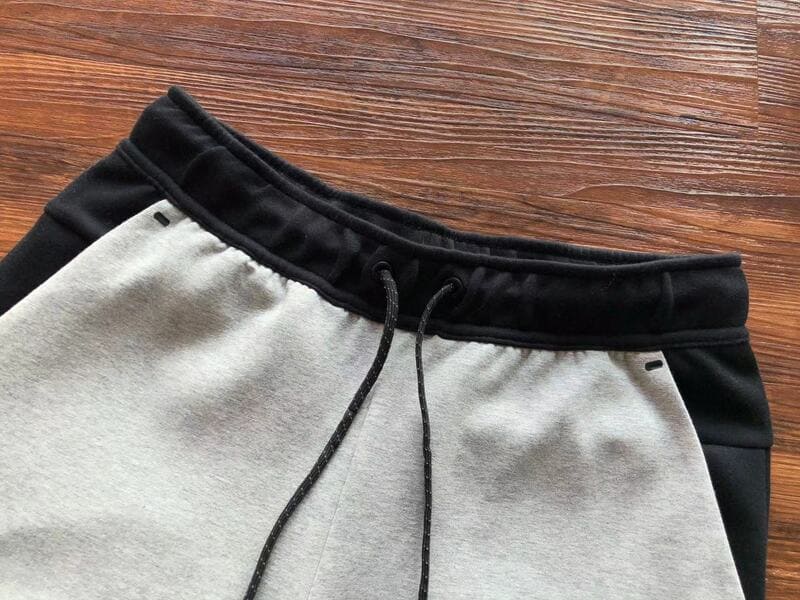 Conjunto Nike Tech Fleece Preto e Cinza - HYPER LIST