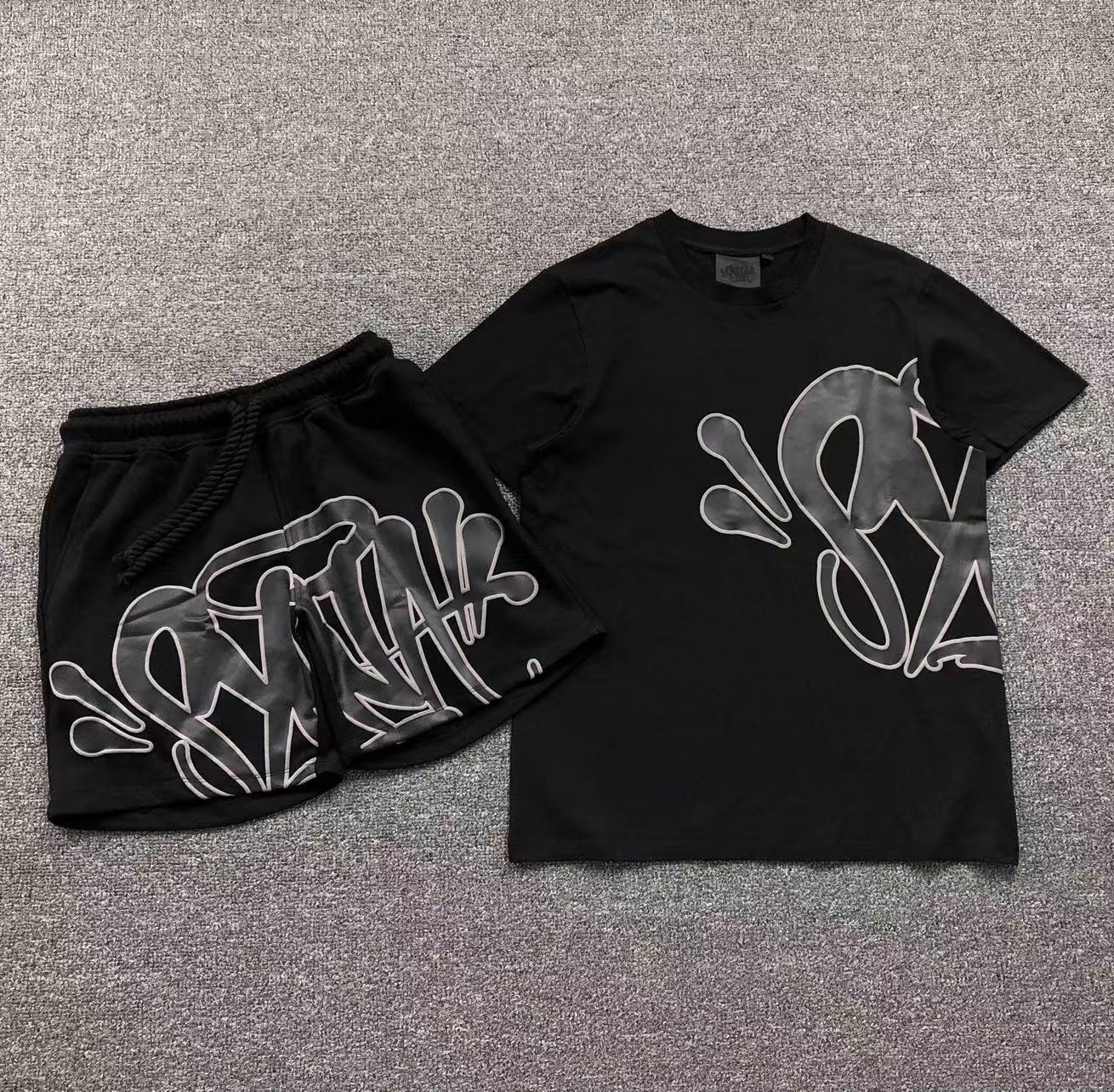 Syna World Black Short Set - HYPER LIST