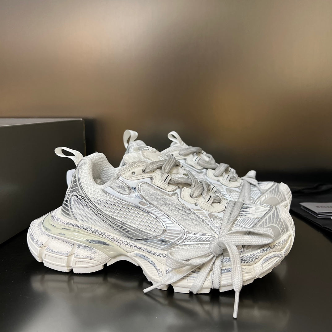 Balenciaga 3XL White