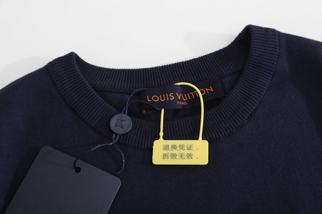 Camiseta Louis Vuitton x Nigo Intarsia Jacquard Heart - HYPER LIST