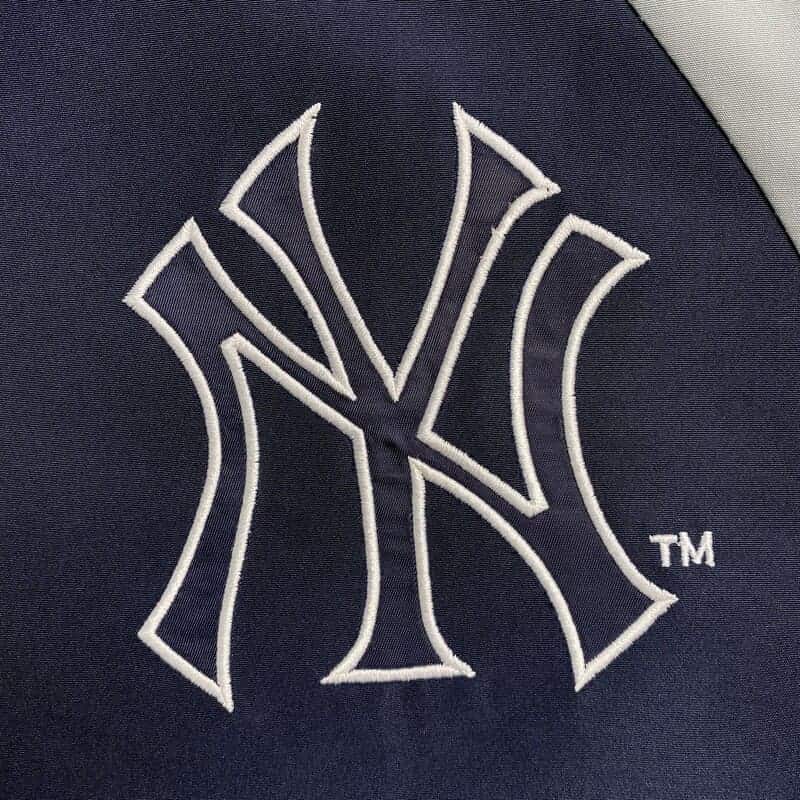 Jaqueta Supreme x New York Yankees Navy - HYPER LIST