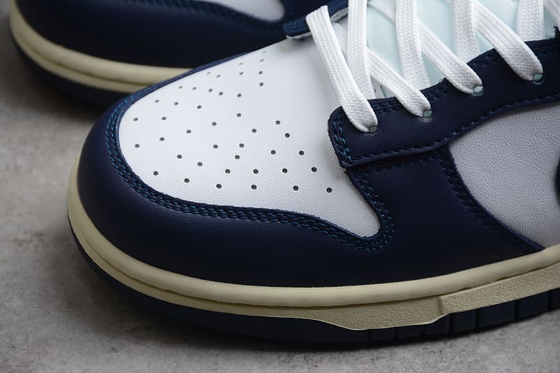 Nike Dunk Low Vintage Navy - HYPER LIST