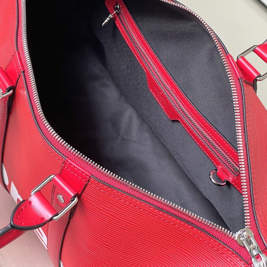 Bolsa Louis Vuitton x Supreme Keepall Bandouliere - HYPER LIST