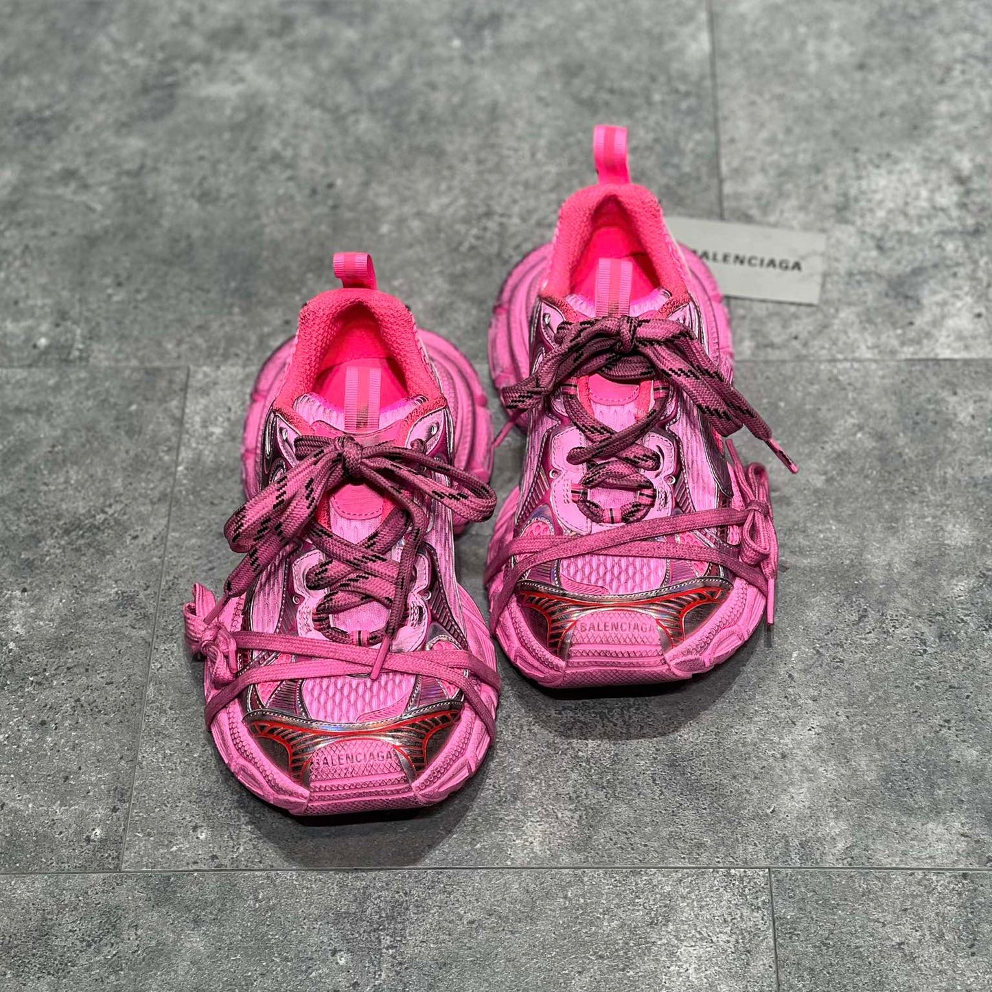 Balenciaga 3XL Pink - HYPER LIST
