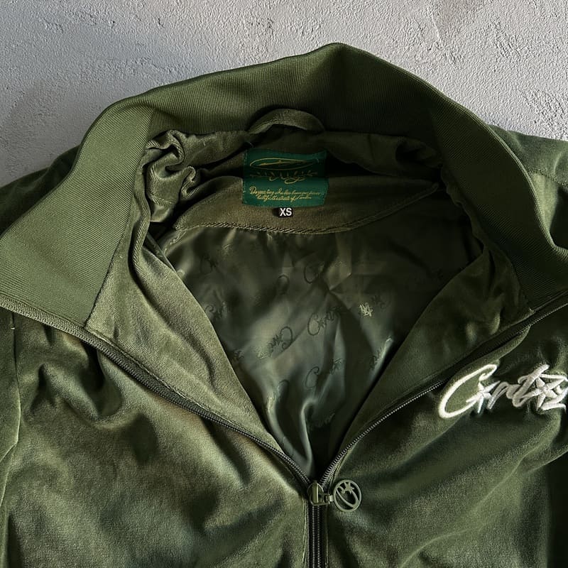 Conjunto Corteiz Veludo Verde - HYPER LIST