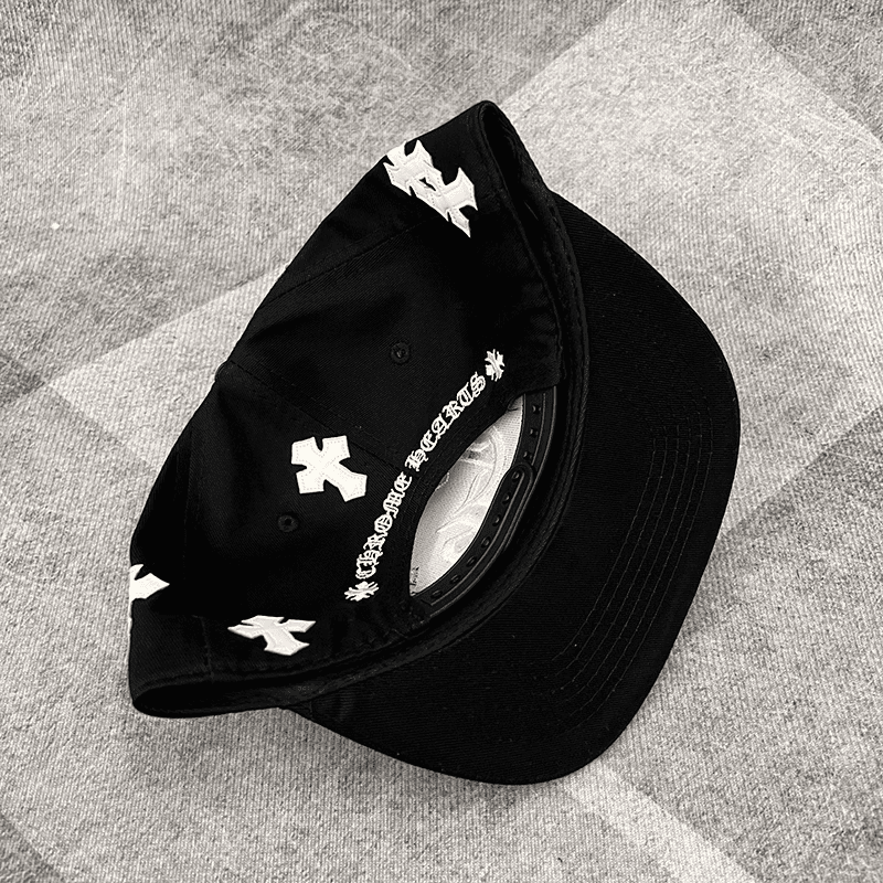 Boné Chrome Hearts Cross Patch Preto - HYPER LIST