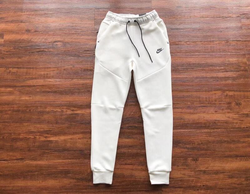 Calça Nike Tech Fleece Branca - HYPER LIST