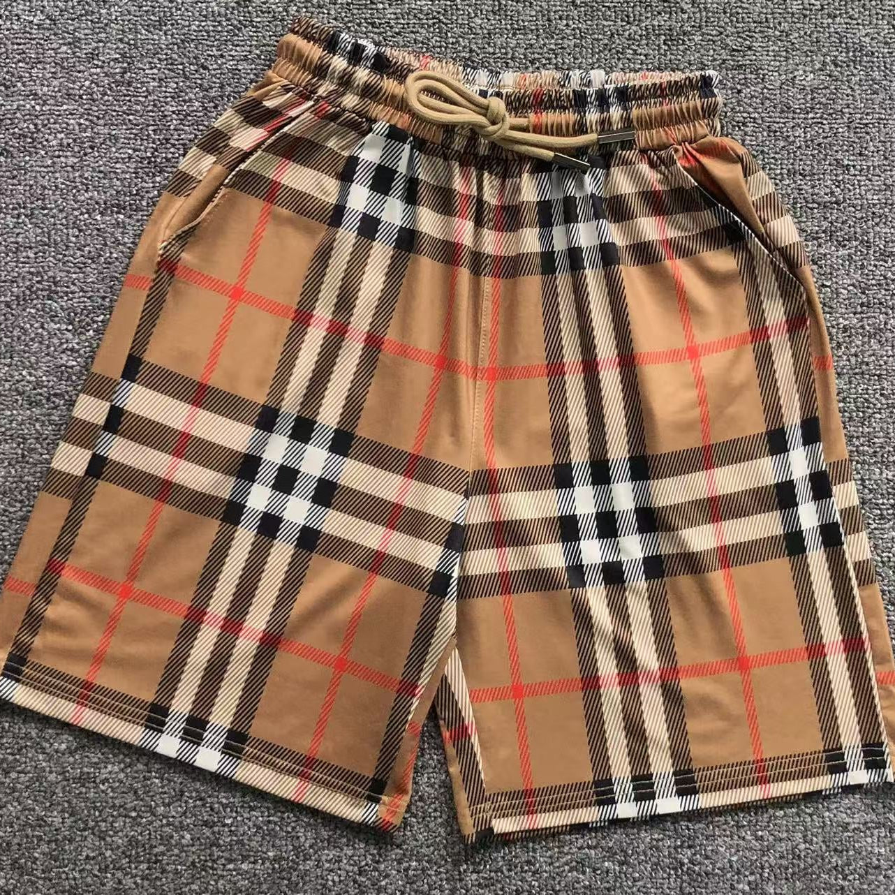 Ensemble short kaki Burberry