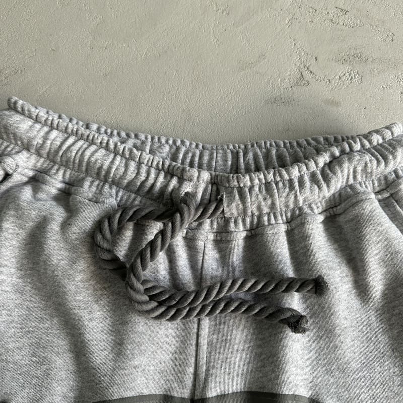 Conjunto Shorts Synaworld Cinza - HYPER LIST