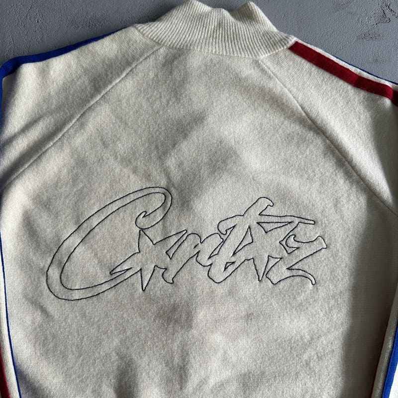 Jaqueta Corteiz Knit Zip Up Fleece Cream - HYPER LIST