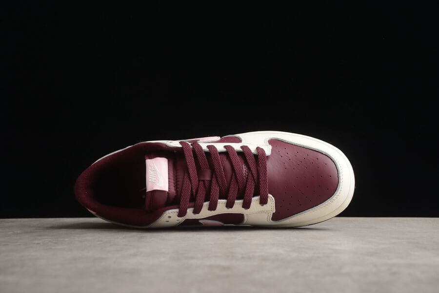 Nike Dunk Low Premium Valentine's Day - HYPER LIST