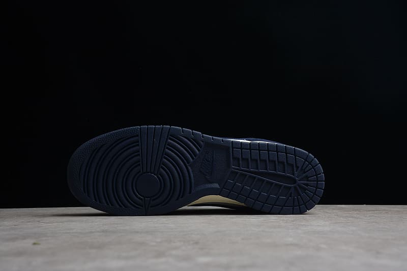 Nike Dunk Low Vintage Navy - HYPER LIST