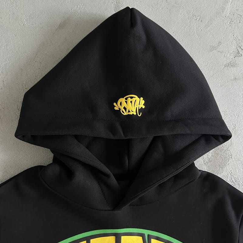 Conjunto Syna World College Logo Preto/Amarelo - HYPER LIST