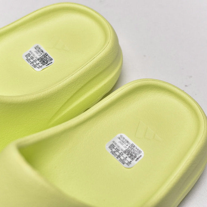 Yeezy Slide Green