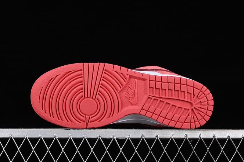 Nike SB Dunk Low ‘Valentines Day’ (2024) - HYPER LIST