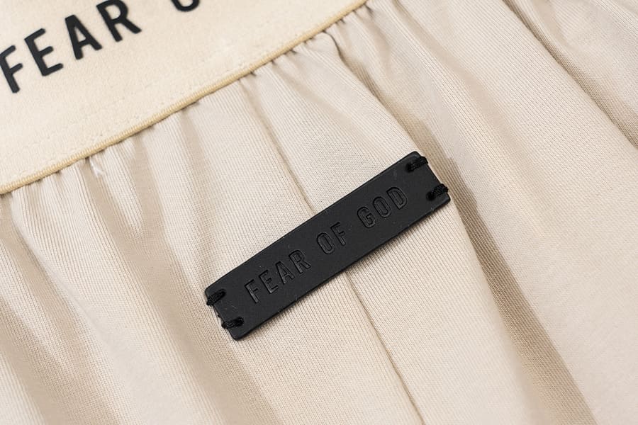 Shorts Fear Of God Essentials Beje - HYPER LIST