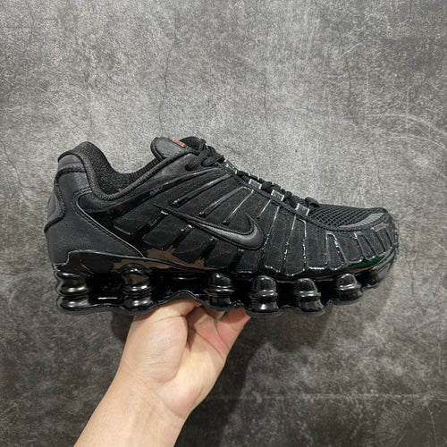 Nike Shox Black