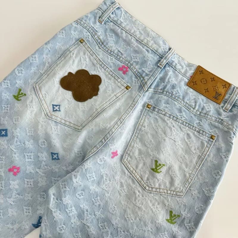 Calça Louis Vuitton by Tyler, the Creator Monogram Denim - HYPER LIST