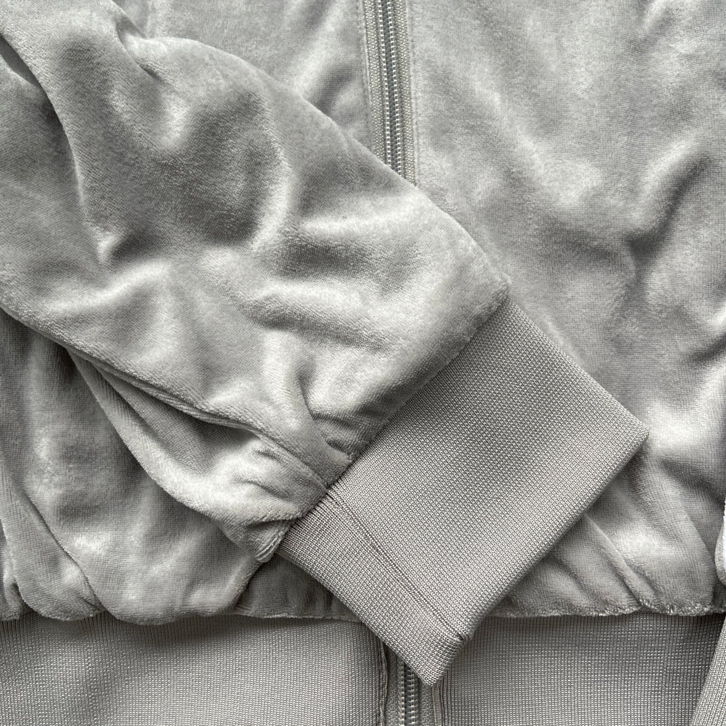 Corteiz Velour Gray Tracksuit - HYPER LIST