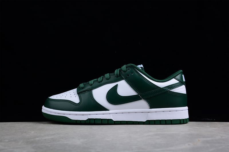 Nike Dunk Low Michigan State - HYPER LIST