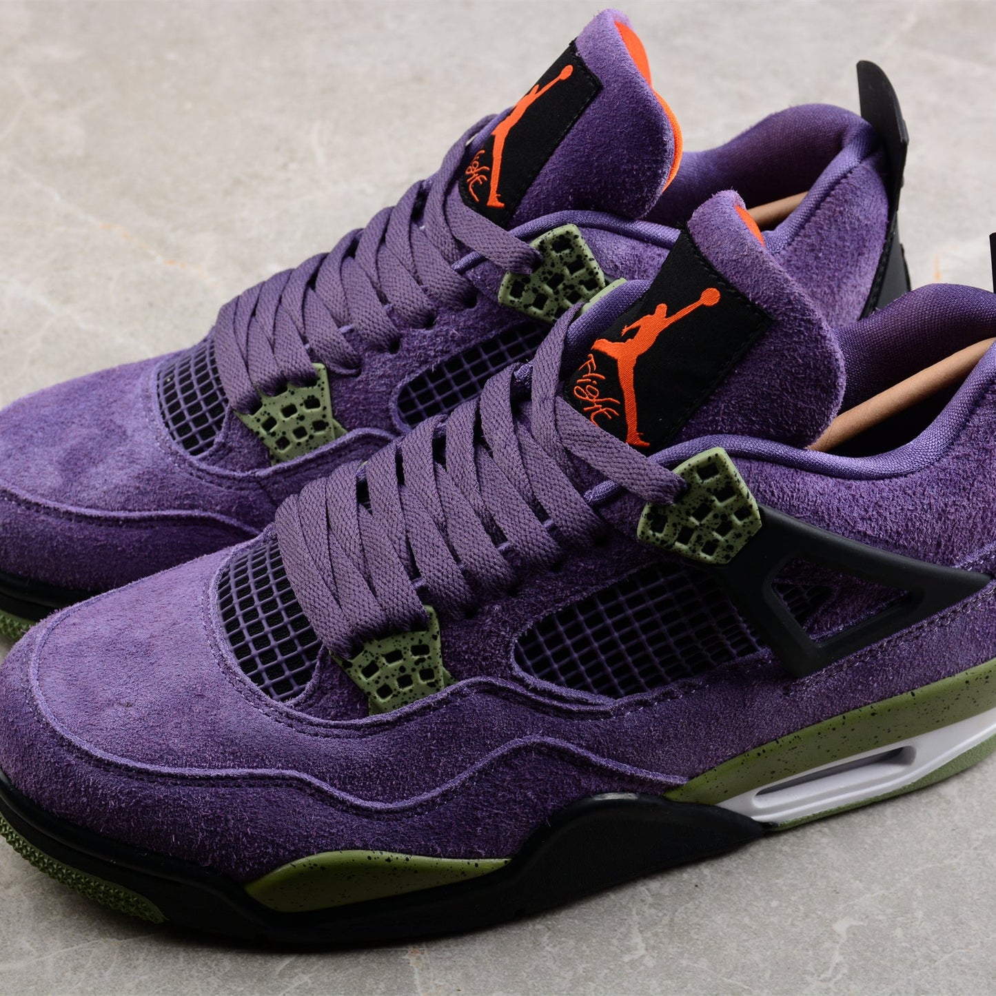 Air Jordan 4 Canyon Purple