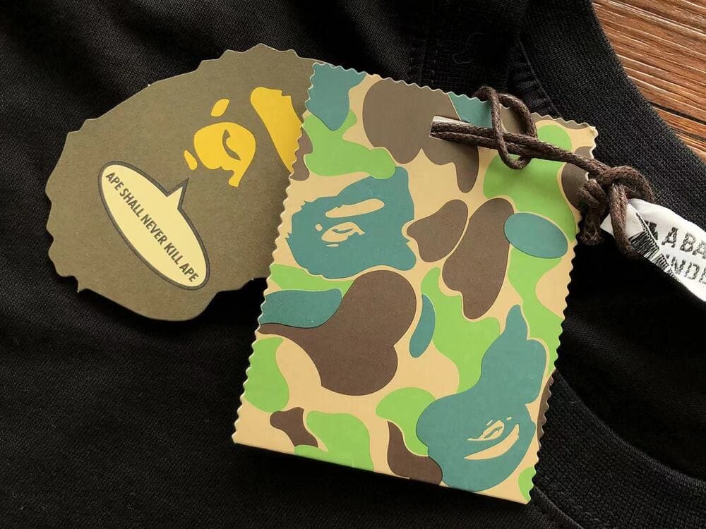 T-shirt BAPE x Undefeated Ape Head