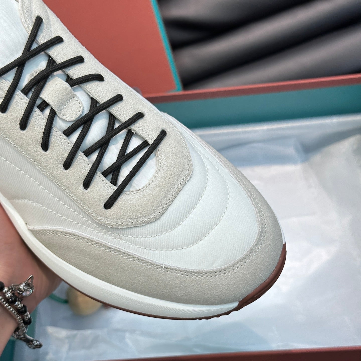 Loro Piana Walk White - HYPER LIST