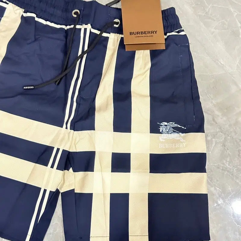 Short Burberry Dark Blue BY046