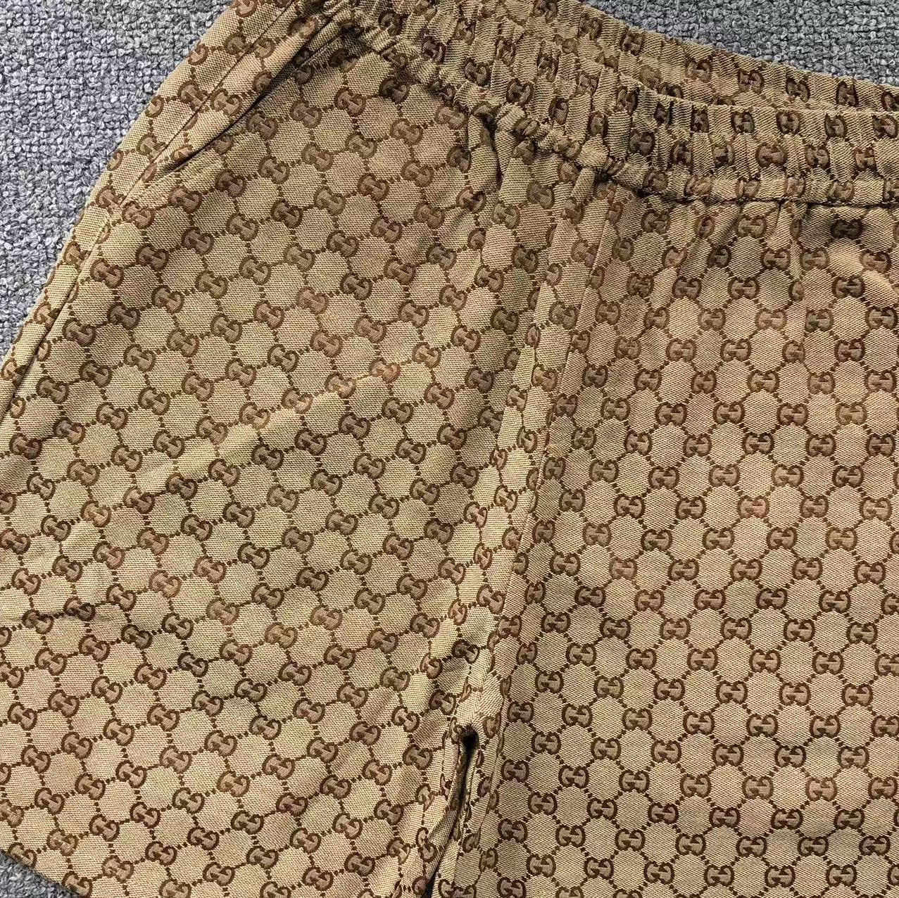 Gucci Webbing-Trimmed Brown Short Set