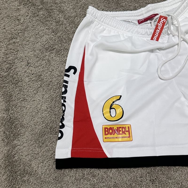 Conjunto Supreme Hooded Soccer Branco - HYPER LIST