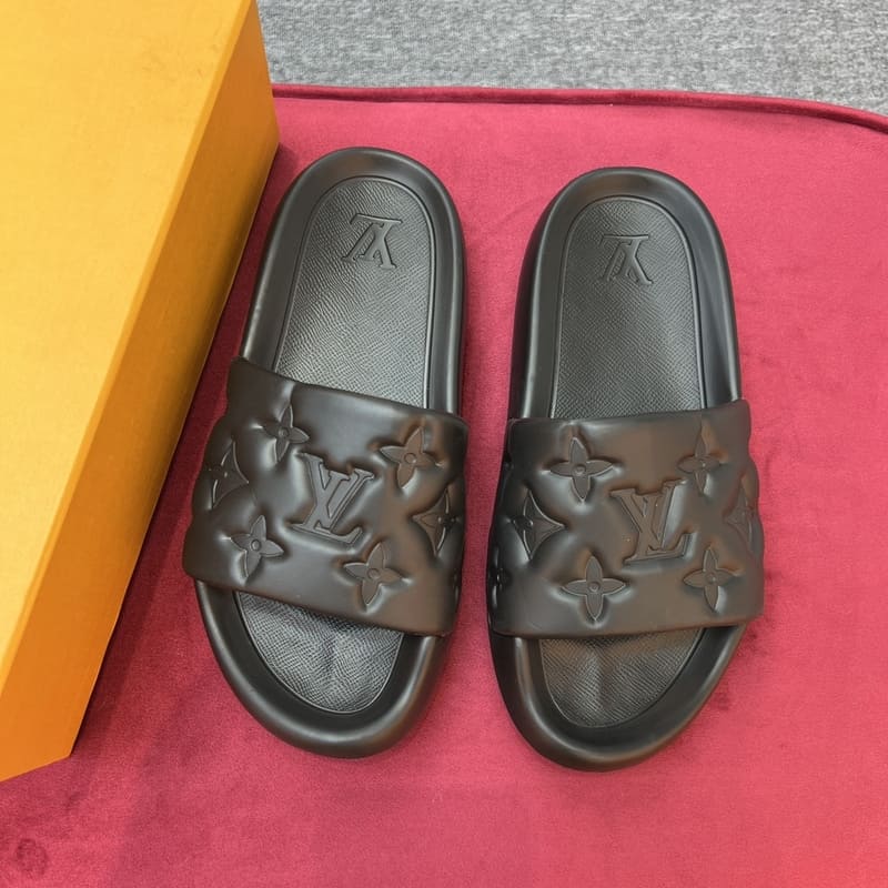 Slide Louis Vuitton Waterfront Preto - HYPER LIST