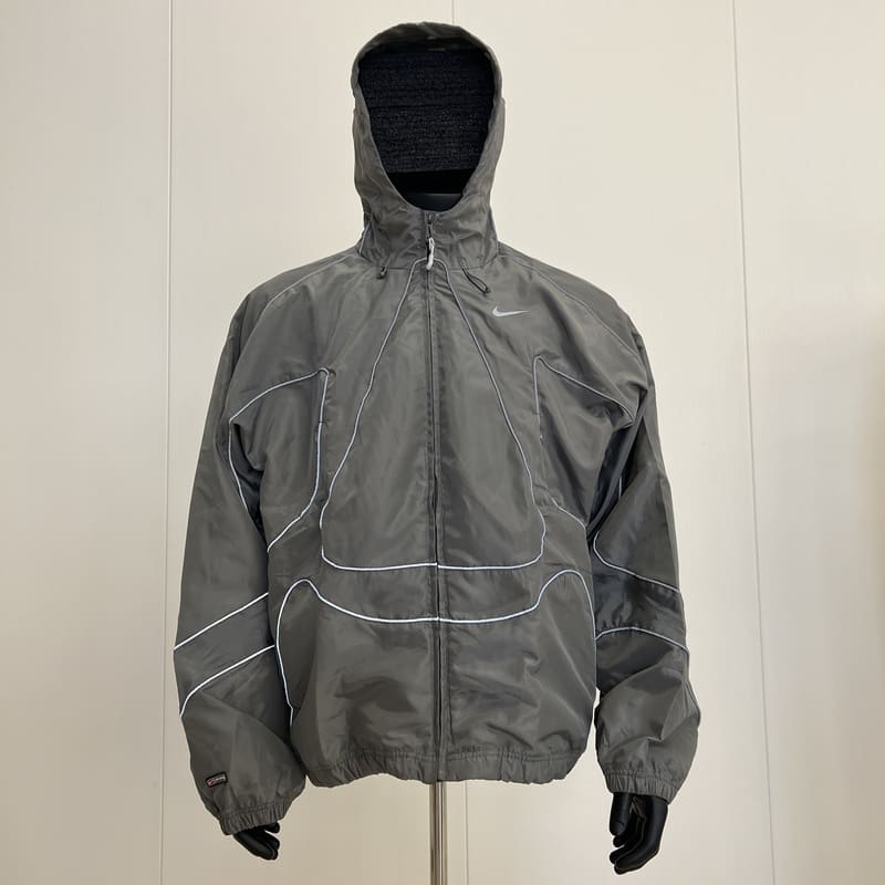 Jaqueta Nike x Corteiz - HYPER LIST
