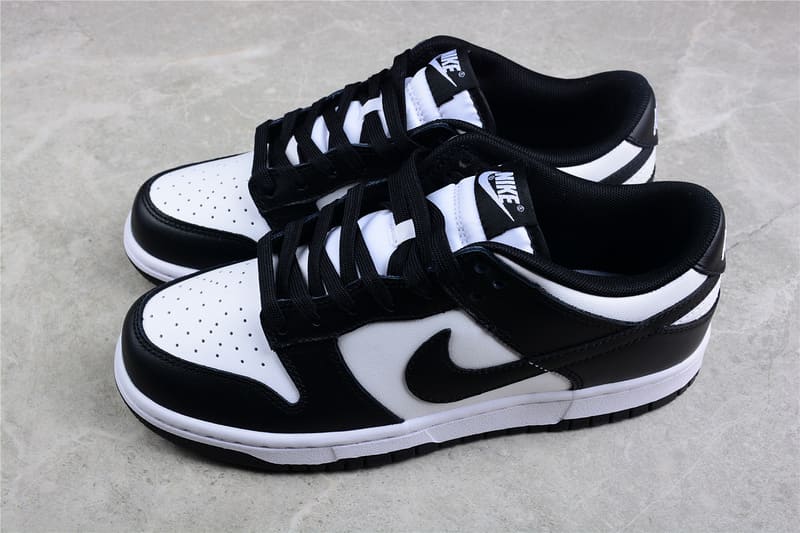 Nike Dunk SB Low Retro White Black - HYPER LIST