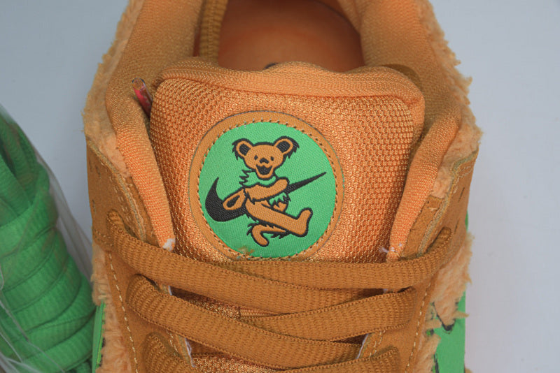 Nike Dunk Low Grateful Dead Bears Orange - HYPER LIST