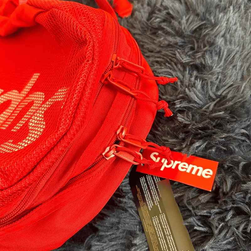Mochila Supreme SS20 - HYPER LIST