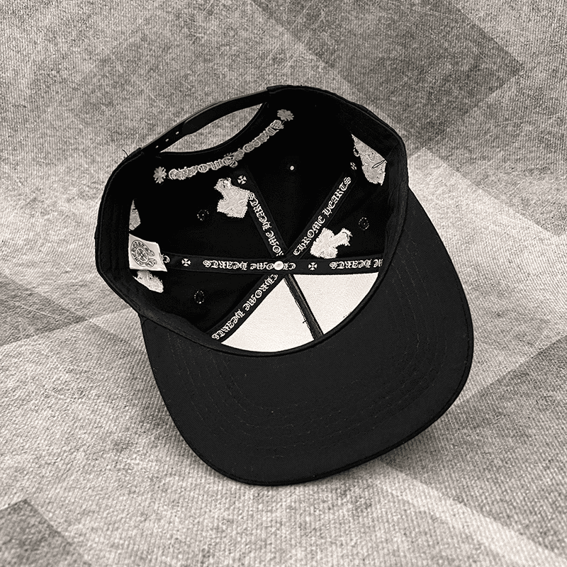 Boné Chrome Hearts Cross Patch Preto - HYPER LIST