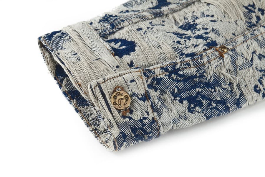 Jaqueta Louis Vuitton Distressed Floral Denim - HYPER LIST