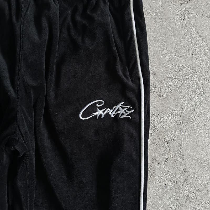 Conjunto Corteiz Veludo Preto - HYPER LIST