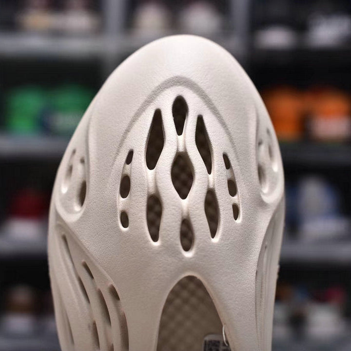 Yeezy Foam Runner White