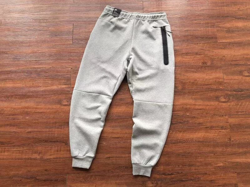 Conjunto Nike Tech Fleece Cinza - HYPER LIST