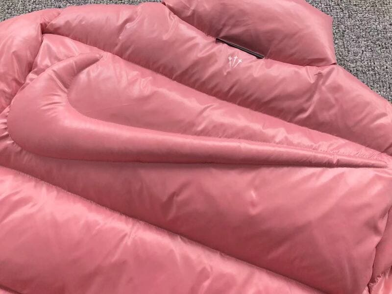 Jaqueta Puffer Nike NOCTA Rosa - HYPER LIST