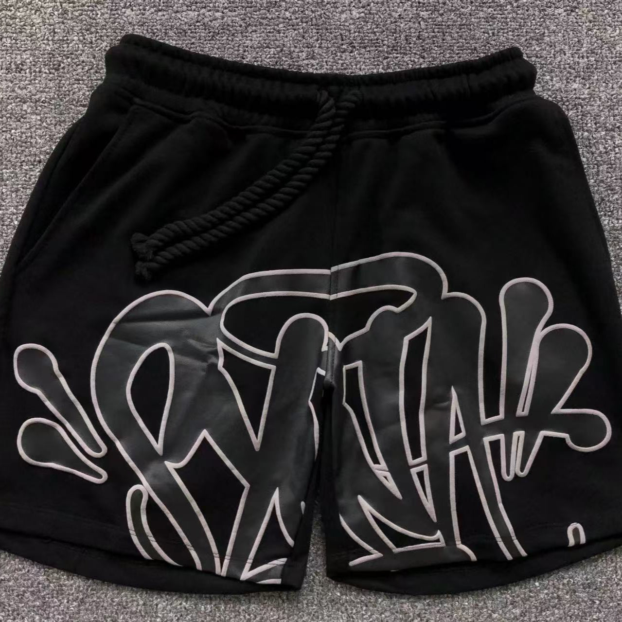 Syna World Black Short Set - HYPER LIST