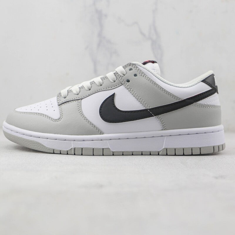 Nike Dunk Low SE Jackpot - HYPER LIST