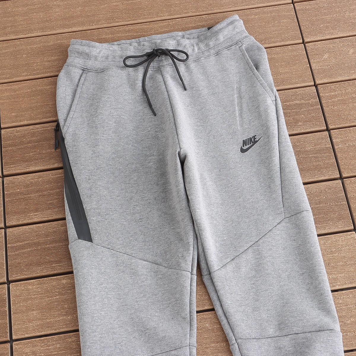 Survêtement Nike Tech Gris